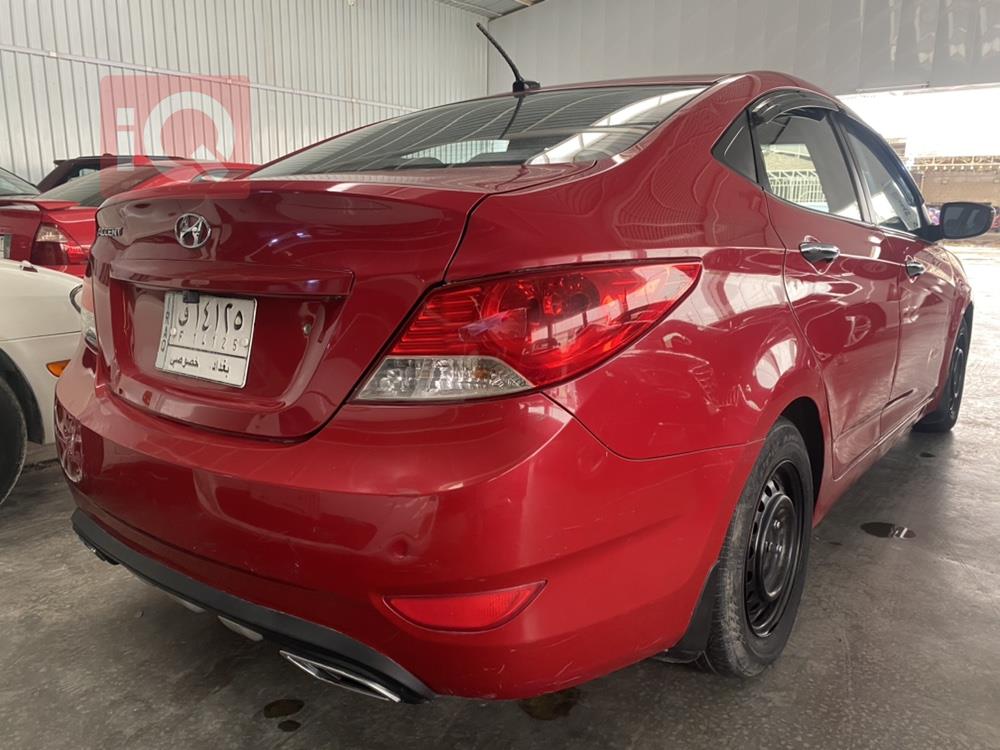Hyundai Accent